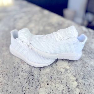Adidas Swift Run Sneakers
